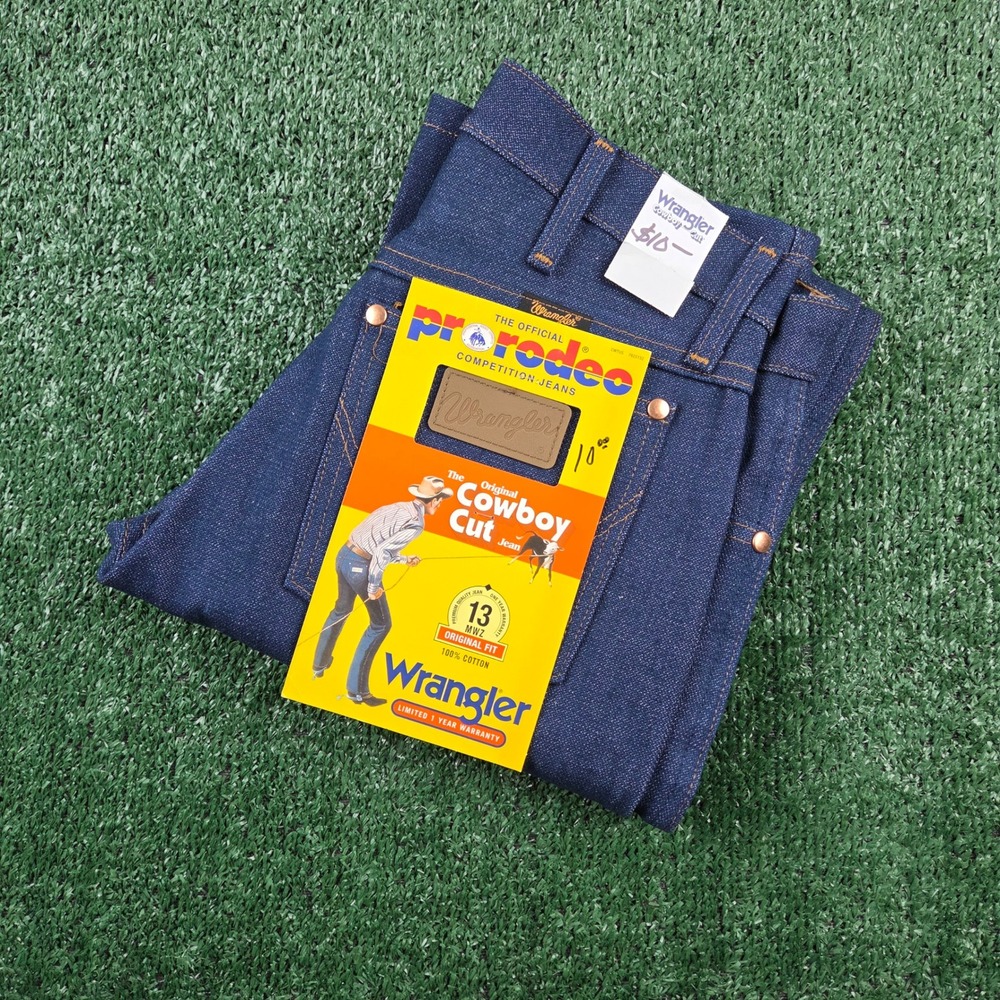 NWT Wrangler Cowboy Cut 13MWZ Raw Denim Jeans Mens 28x34 Indigo Blue Rigid Rodeo